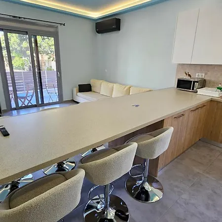 Rhodes Apartman