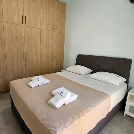 Rhodes Apartman